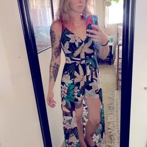 Gorgeous floral jumper - size 0